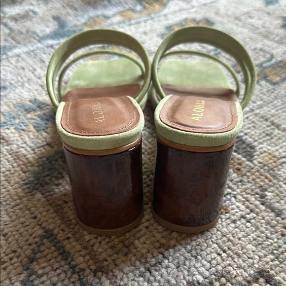 Alohas - Women's Indiana Leather Sandals - Picture 4 of 5